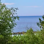 Natural 달로브코