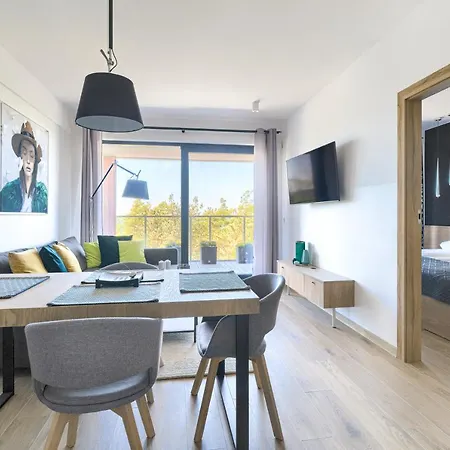 Natural Апартаменты *