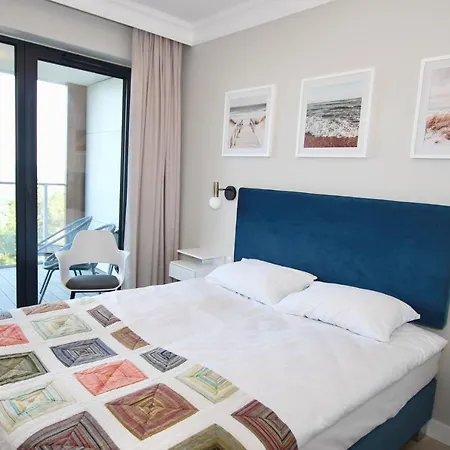 Natural Апартаменты *